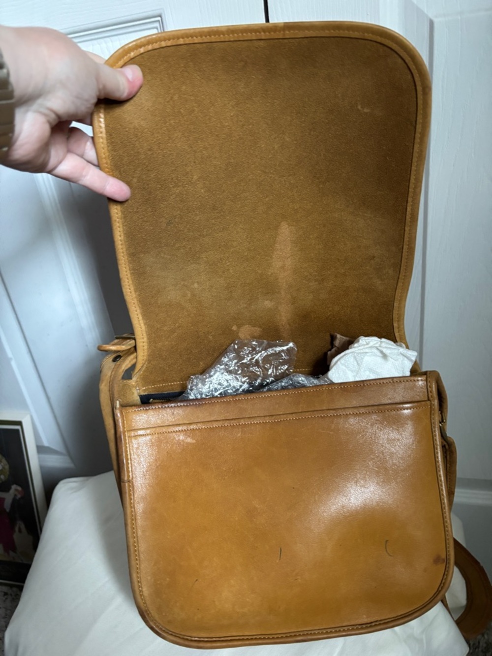Vintage 1970’s Coach Classic Pouch, New York City! - Picture 9 of 16